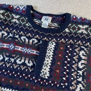 American Eagle Pullover Sweater Knit‎ Patterned Blue Crew Neck women's medium